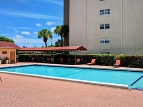 3661 Via Poinciana 510, Lake Worth FL 33467