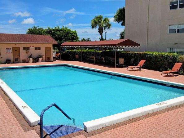 3661 Via Poinciana 510, Lake Worth FL 33467