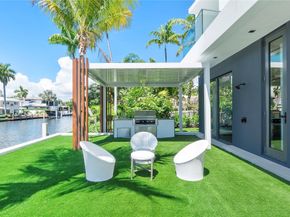 2880 NE 28th St, Fort Lauderdale FL 33306