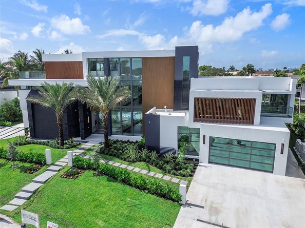 2880 NE 28th St, Fort Lauderdale FL 33306