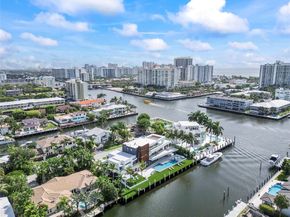 2880 NE 28th St, Fort Lauderdale FL 33306
