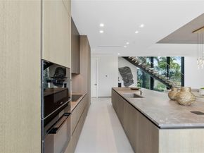 2880 NE 28th St, Fort Lauderdale FL 33306