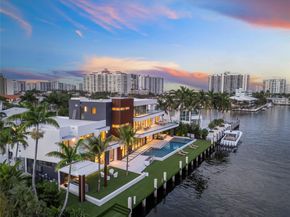 2880 NE 28th St, Fort Lauderdale FL 33306