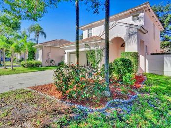 4837 NW 19TH St