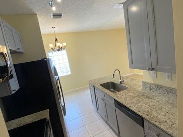 4837 NW 19TH St, Coconut Creek FL 33063