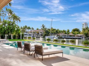 2560 Del Lago Dr, Fort Lauderdale FL 33316