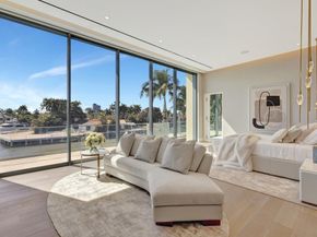 2560 Del Lago Dr, Fort Lauderdale FL 33316