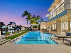 2560 Del Lago Dr, Fort Lauderdale FL 33316