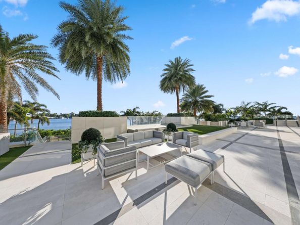 1100 S Flagler Drive 1801, West Palm Beach FL 33401