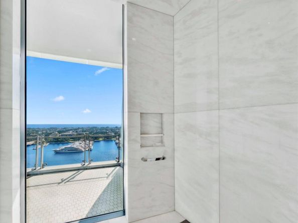 1100 S Flagler Drive 1801, West Palm Beach FL 33401