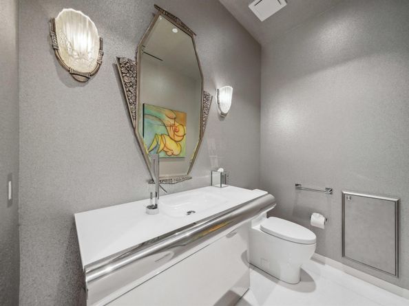 1100 S Flagler Drive 1801, West Palm Beach FL 33401