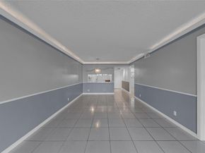 114 Lake Emerald Dr 107, Oakland Park FL 33309