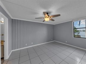 114 Lake Emerald Dr 107, Oakland Park FL 33309