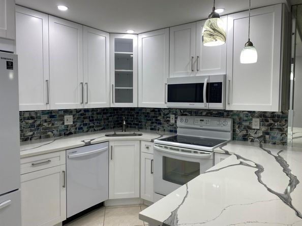 123 Lake Pine Circle A1, Greenacres FL 33463