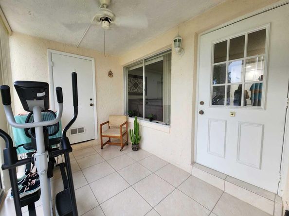 123 Lake Pine Circle A1, Greenacres FL 33463