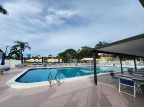 123 Lake Pine Circle A1, Greenacres FL 33463