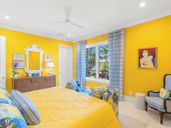 2870 NE 24th Pl, Fort Lauderdale FL 33305