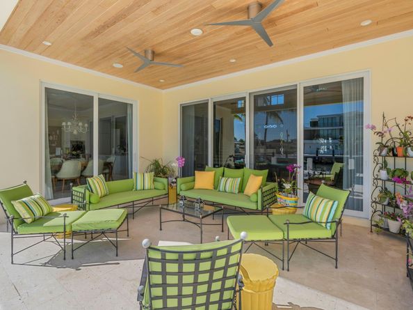 2870 NE 24th Pl, Fort Lauderdale FL 33305
