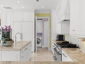 2870 NE 24th Pl, Fort Lauderdale FL 33305