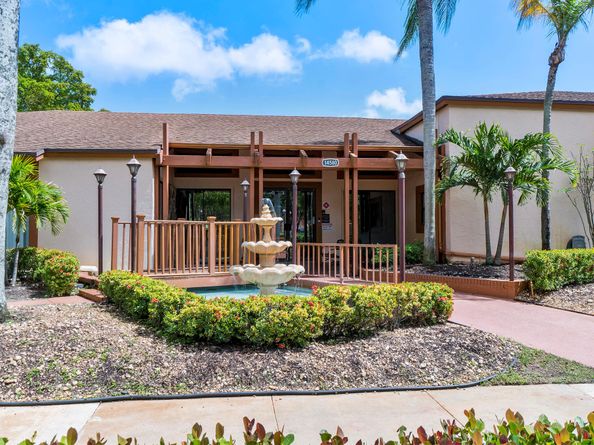 14527 Bonaire Boulevard 101, Delray Beach FL 33446
