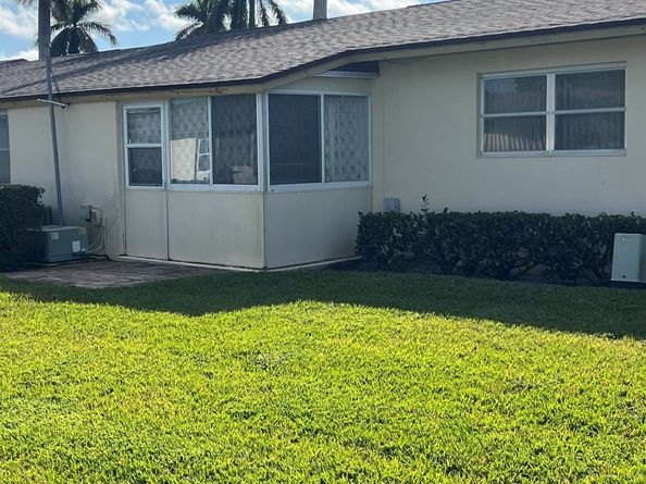 2771 E Ashley Drive D, West Palm Beach FL 33415