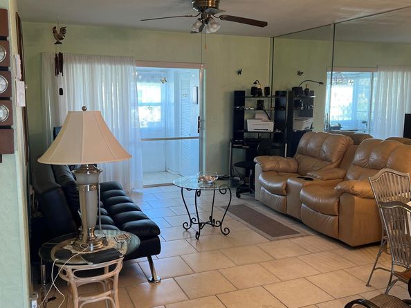 2771 E Ashley Drive D, West Palm Beach FL 33415