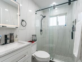 5140 NE 3rd Ave, Oakland Park FL 33334