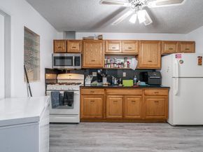5140 NE 3rd Ave, Oakland Park FL 33334