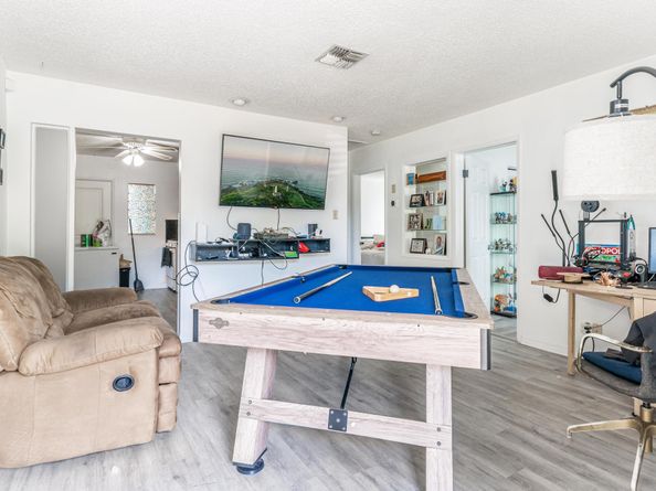 5140 NE 3rd Ave, Oakland Park FL 33334