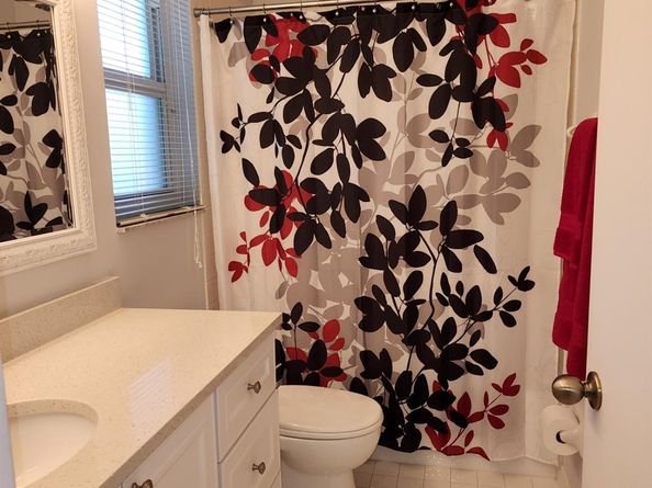 426 SE 3rd Pl, Dania Beach FL 33004