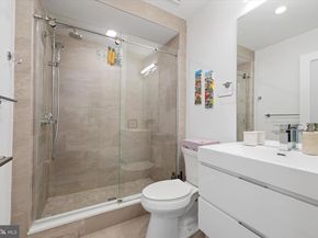 1341 S Garnet Street, Philadelphia PA 19146