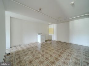 906 Blakney Lane SE, Washington DC 20032