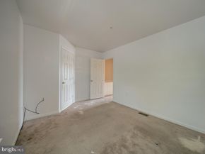 906 Blakney Lane SE, Washington DC 20032