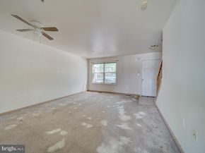 906 Blakney Lane SE, Washington DC 20032