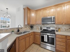 13046 Cabin Creek Road, Herndon VA 20171