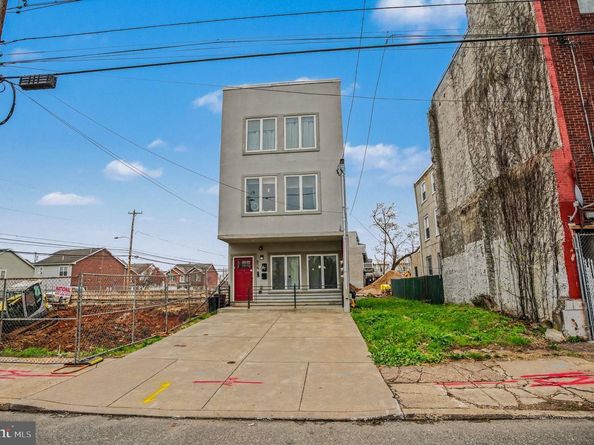 679 N 11TH Street A, Philadelphia PA 19123