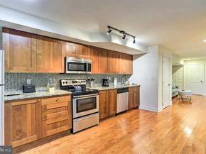 679 N 11TH Street A, Philadelphia PA 19123