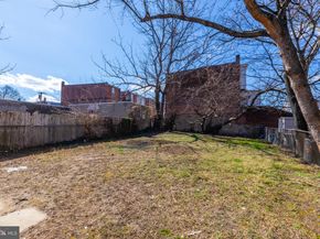 108 N 6TH Avenue, Darby PA 19023