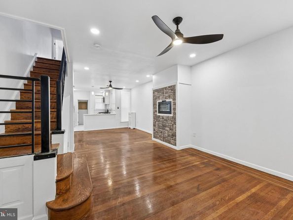 5648 Broomall Street, Philadelphia PA 19143