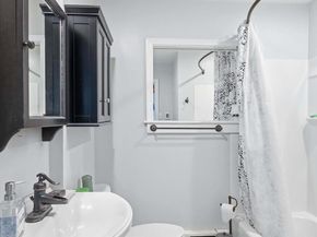 71 W Sproul Road, Springfield PA 19064