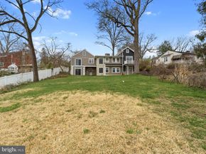 71 W Sproul Road, Springfield PA 19064