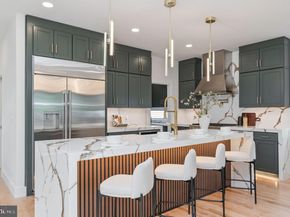 2025 N Emerson Street, Arlington VA 22207