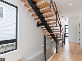 2025 N Emerson Street, Arlington VA 22207