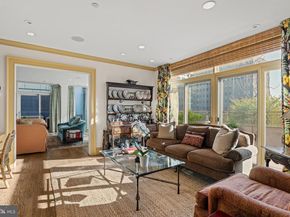 227 S 6TH Street PE, Philadelphia PA 19106