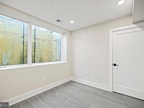 824 18TH Street NE 002, Washington DC 20002