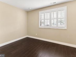 1931 N Cleveland Street 112, Arlington VA 22201