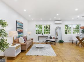 1929 N Quaker Lane, Alexandria VA 22302