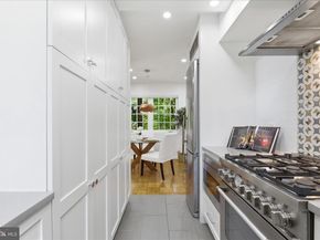 1929 N Quaker Lane, Alexandria VA 22302