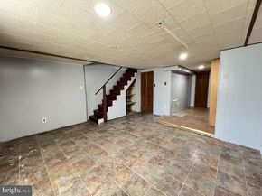 5844 Akron Street, Philadelphia PA 19149
