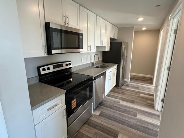 1812 H Place NE 202, Washington DC 20002